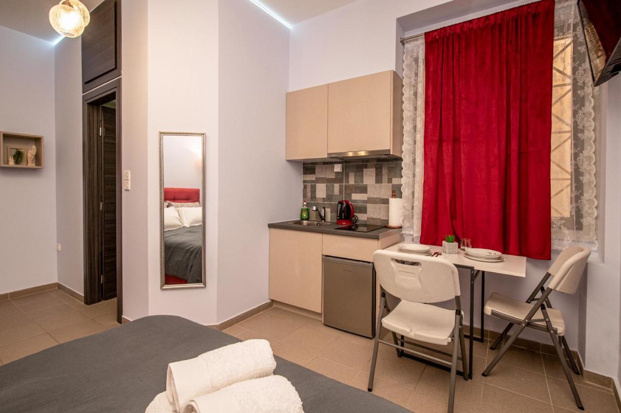 Reveal Athens From A Hidden Gem Near Acropolis! Exterior photo